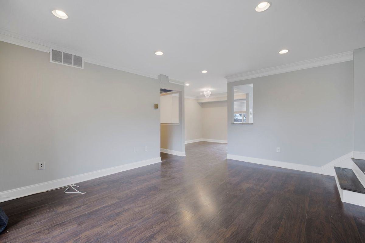 3216 Spartan Rd - Photo 2 of 15