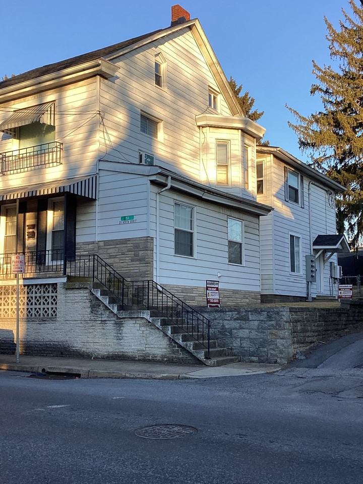 23 N. Grant Street - Photo 4 of 9