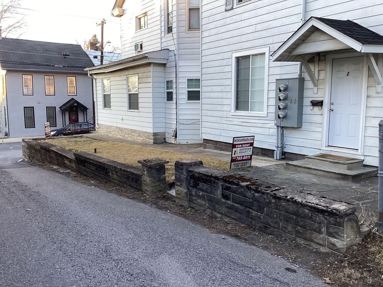 23 N. Grant Street - Photo 7 of 9