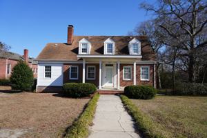 featured image of 1203 S Main St