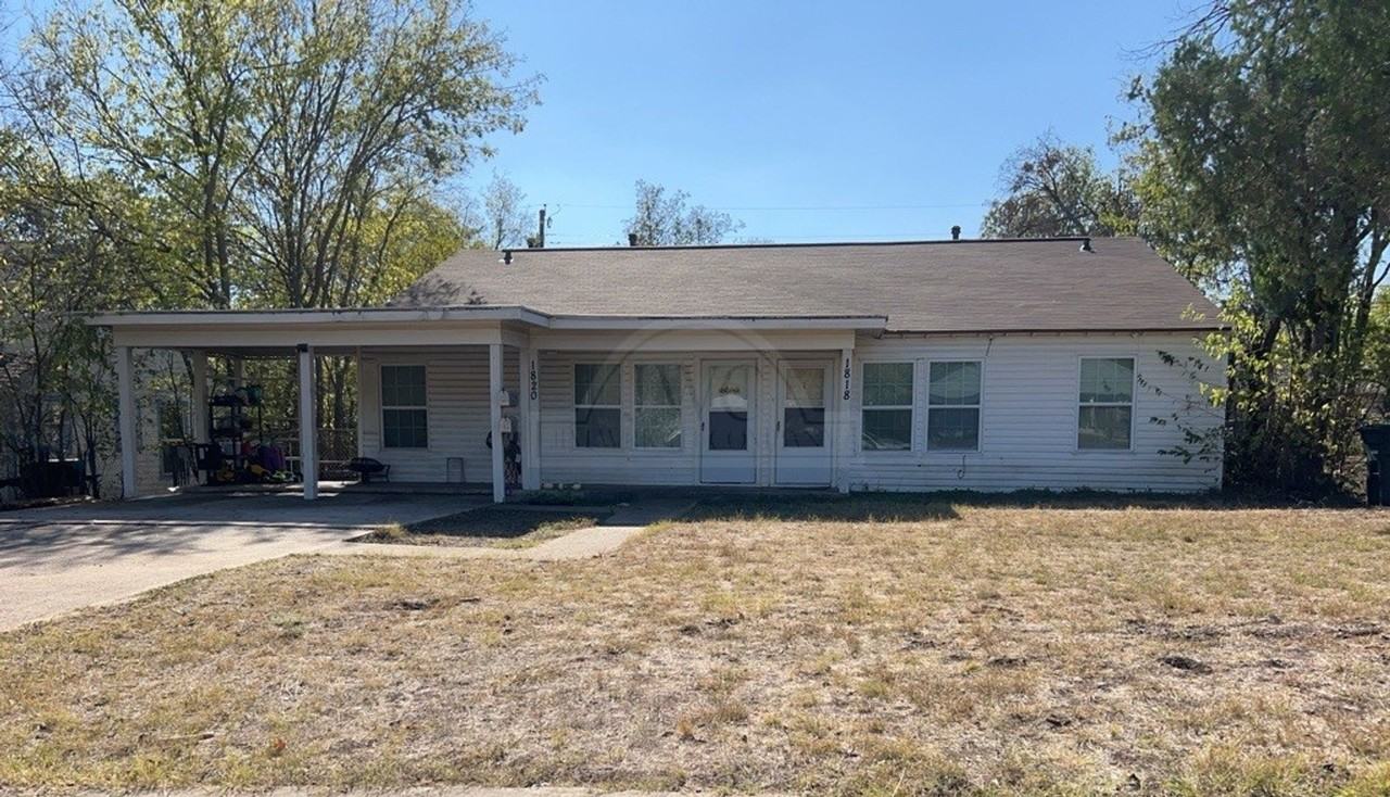 1818 Poage Ave - Photo 2 of 16