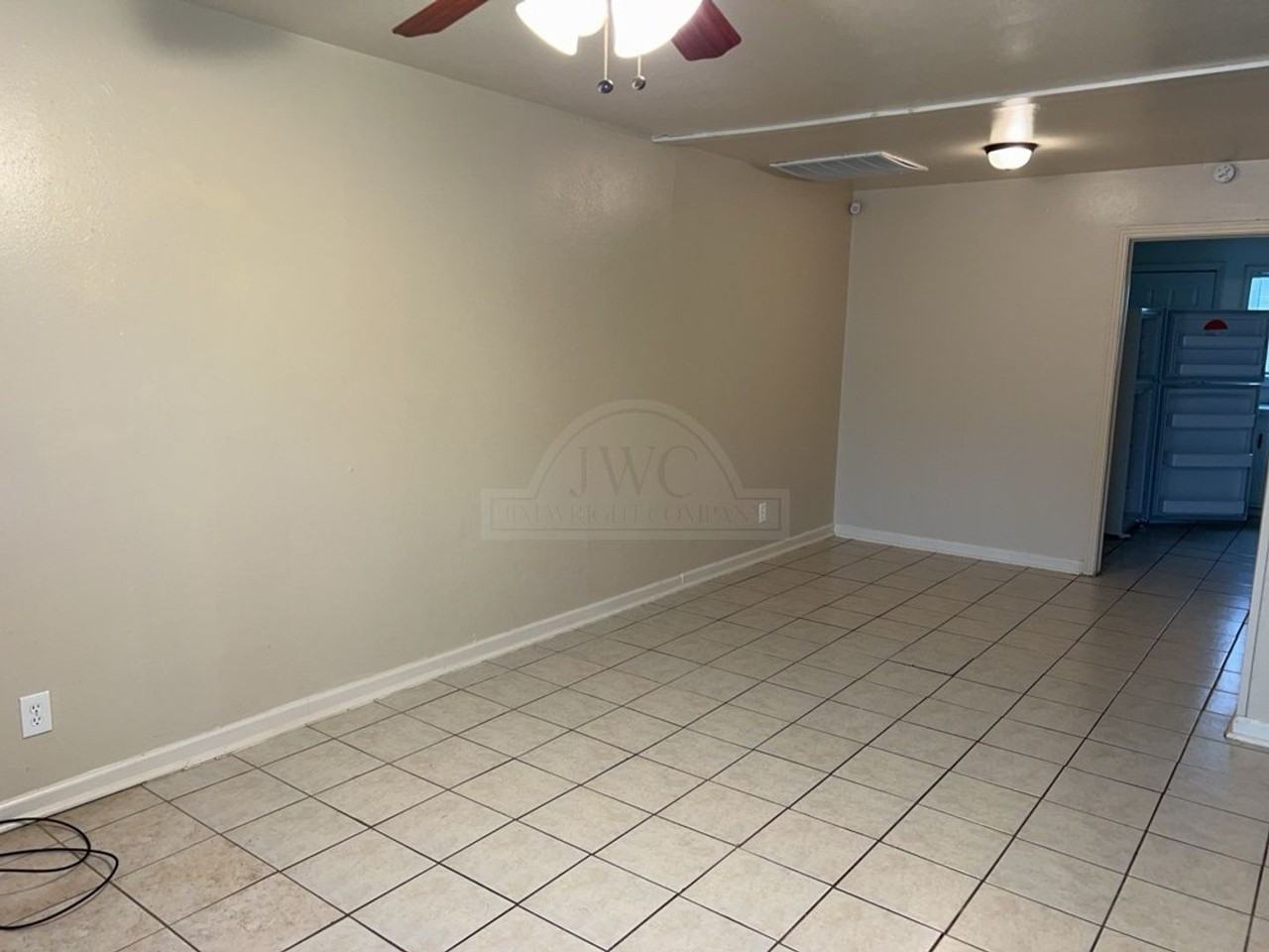 1818 Poage Ave - Photo 5 of 16