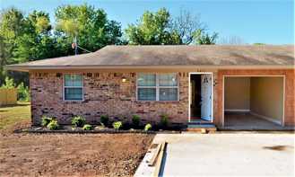 CLEVENGER DUPLEXES - Photo 1 of 1