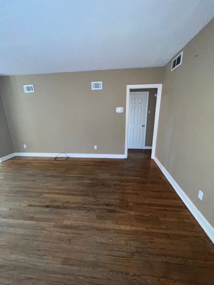 3007 Hickory St - Photo 2 of 22
