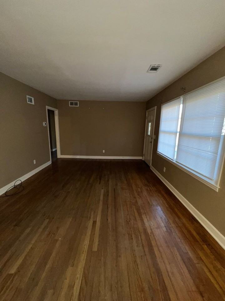 3007 Hickory St - Photo 5 of 22