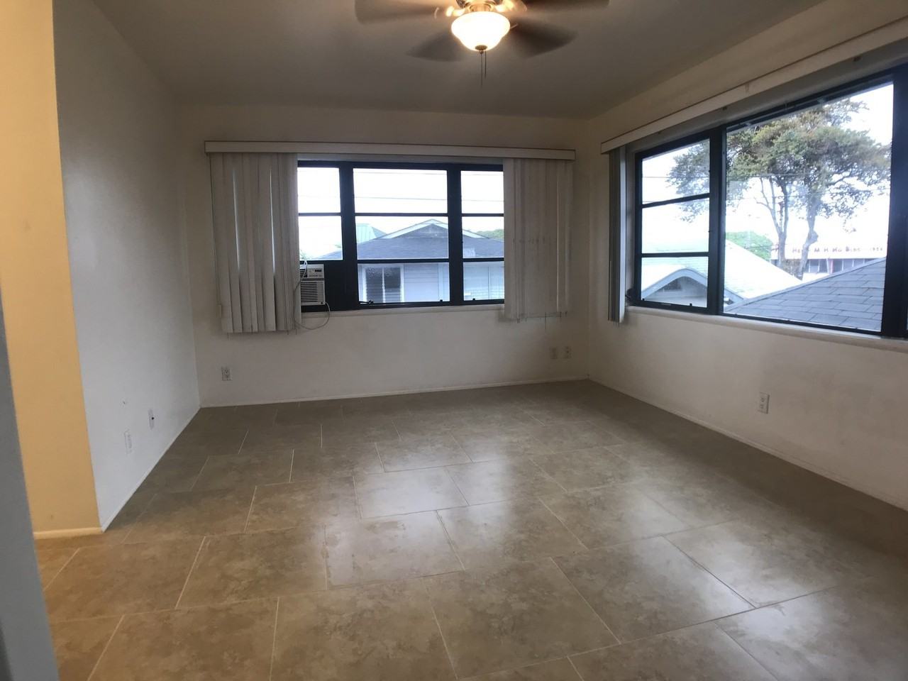 821 Momolio St - Photo 2 of 14