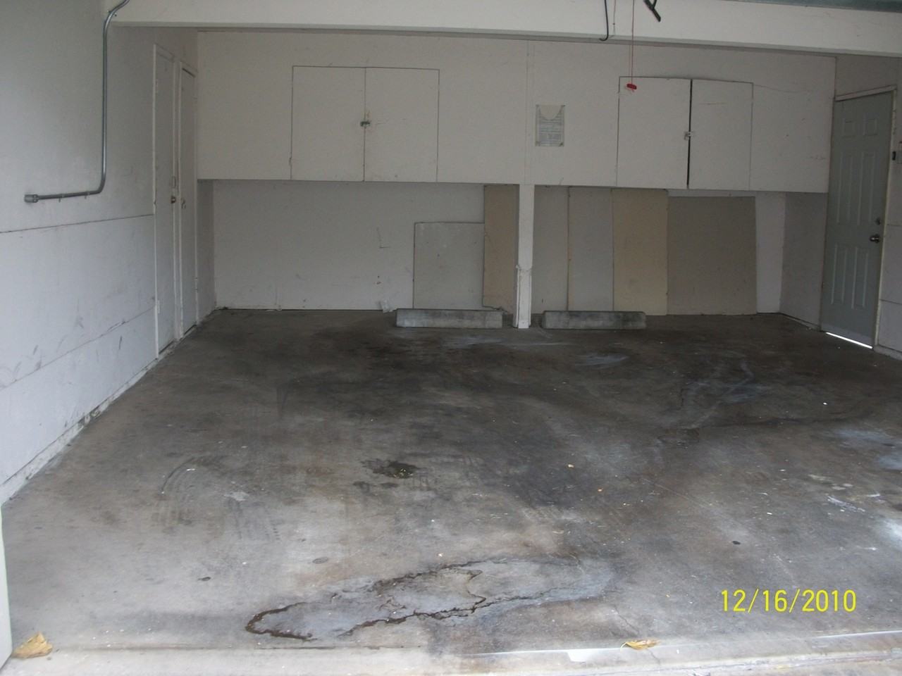 9504 Emerald Park Dr #4 - Photo 2 of 12