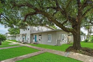 featured image of 818 3rd Ave N