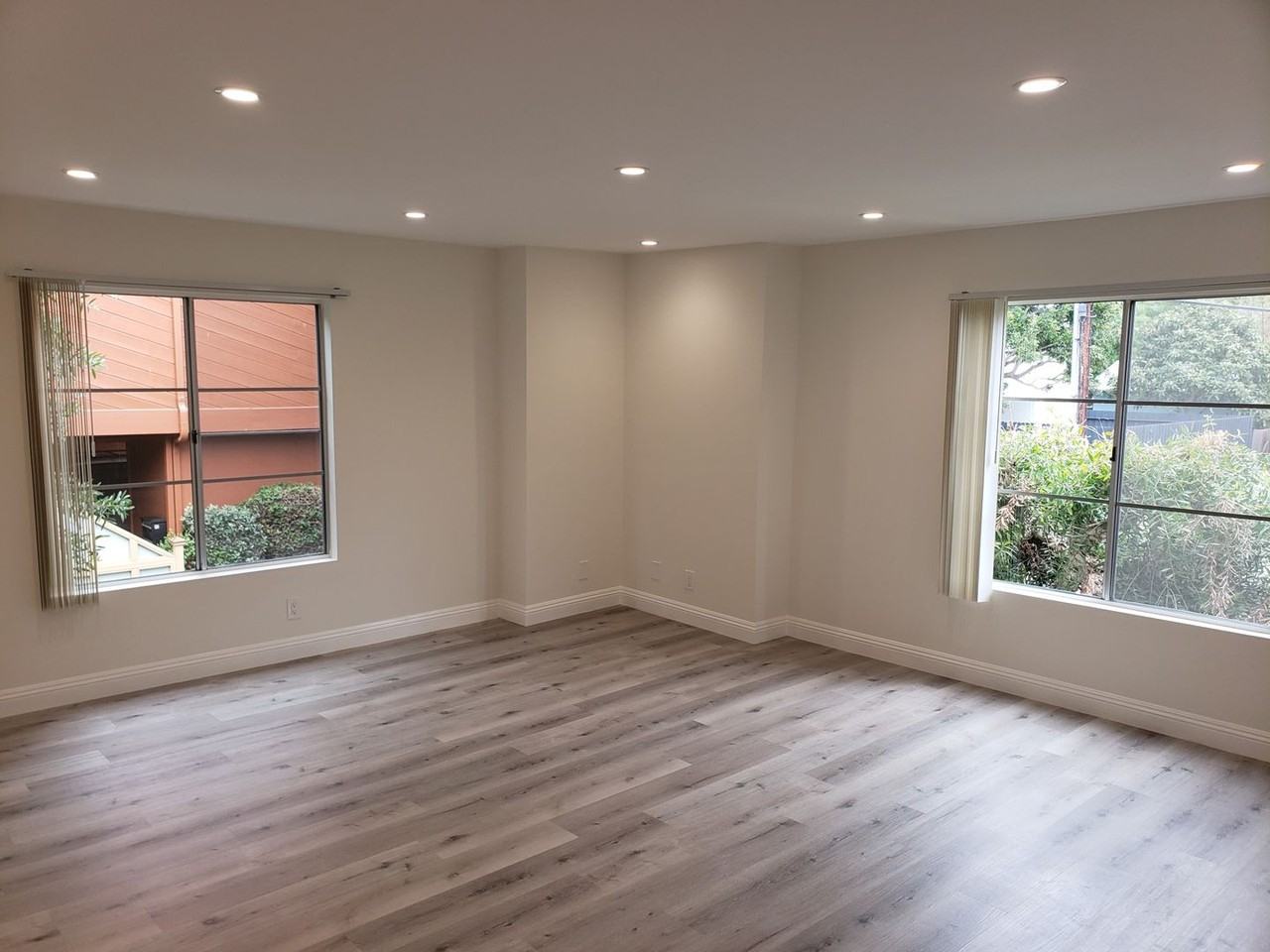 Pacific Luxury Investments, LLC - Photo 7 of 32