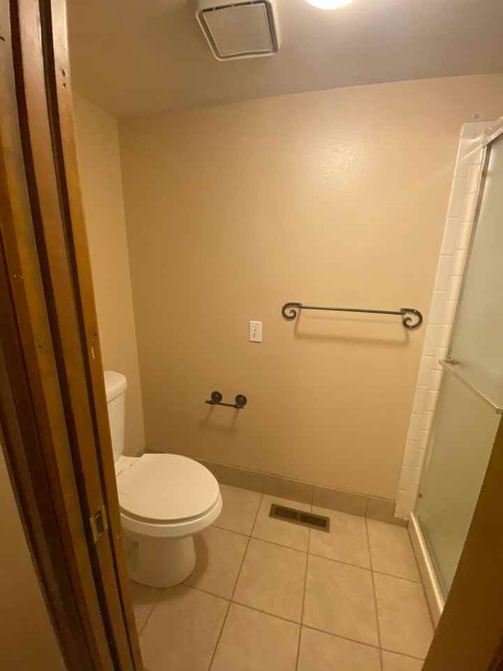 1307 Tuckaway Ct - Photo 3 of 18