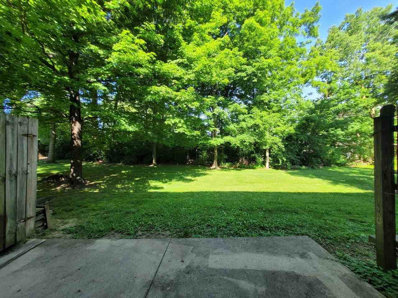 4331 Frontenac Dr - Photo 2 of 6