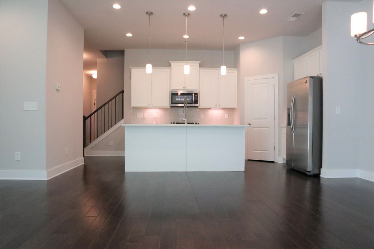 5722 Taylor Way - Photo 3 of 19