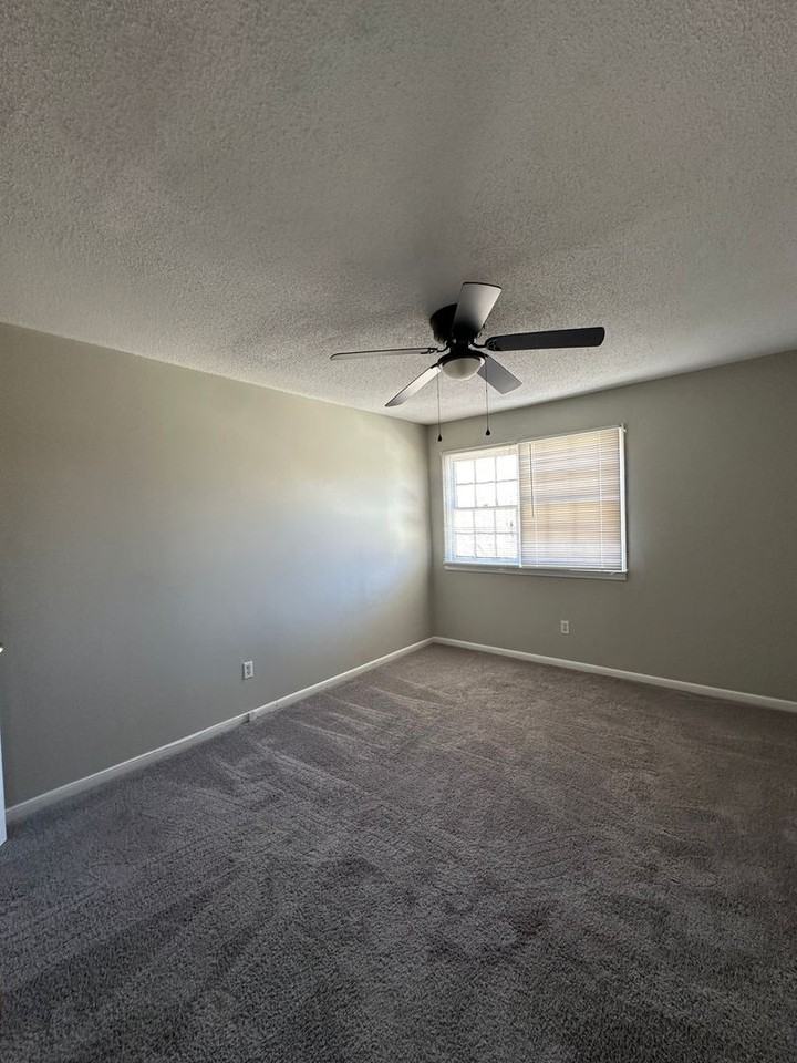 26 Forsyth St - Photo 4 of 7