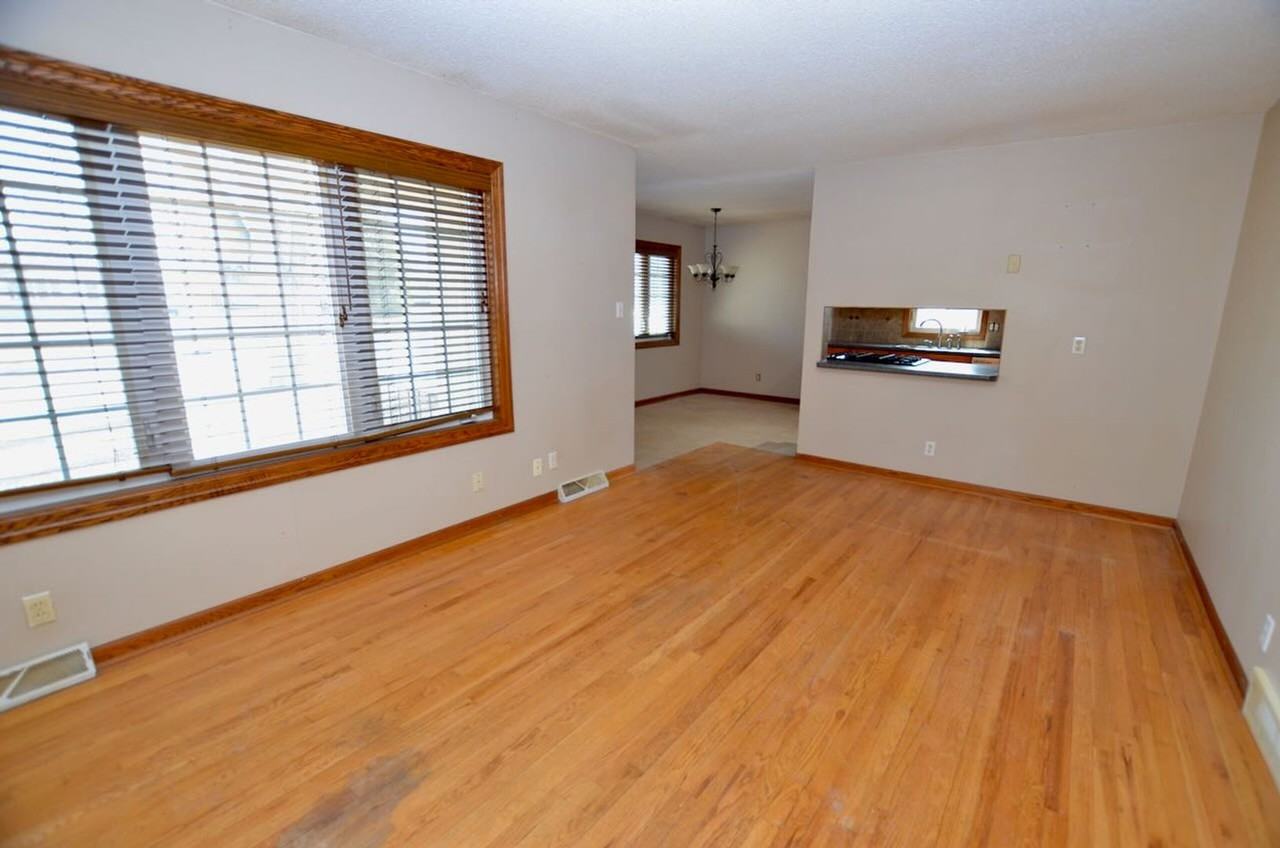 2800 Wedgewood Rd - Photo 2 of 19