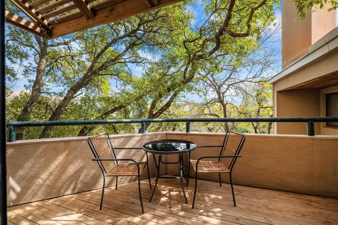 1735 Spyglass Dr #111 - Photo 6 of 28