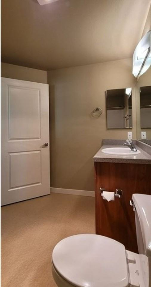 7711 Ne 175th St #E201 - Photo 5 of 13