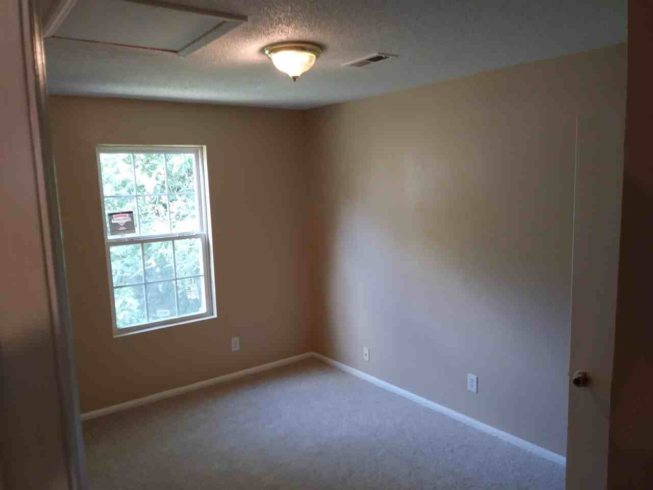 7506 Jennings St #B - Photo 4 of 7