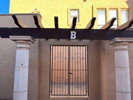 featured image of 10604 Springwood Dr #B