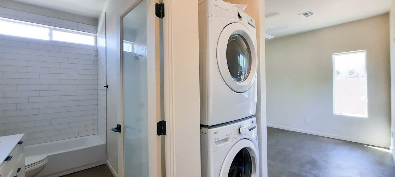347 W Roma Ave #REAR - Photo 5 of 8