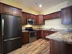 756 Main St Apt 3a - Photo 1 of 1