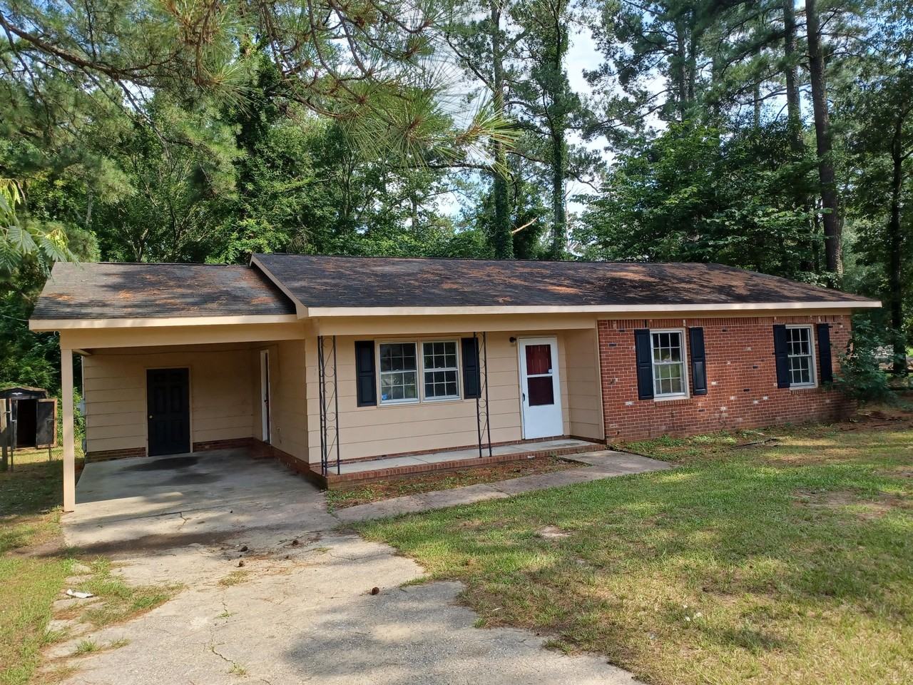 7450 Philippi Church Rd - Photo 5 of 28