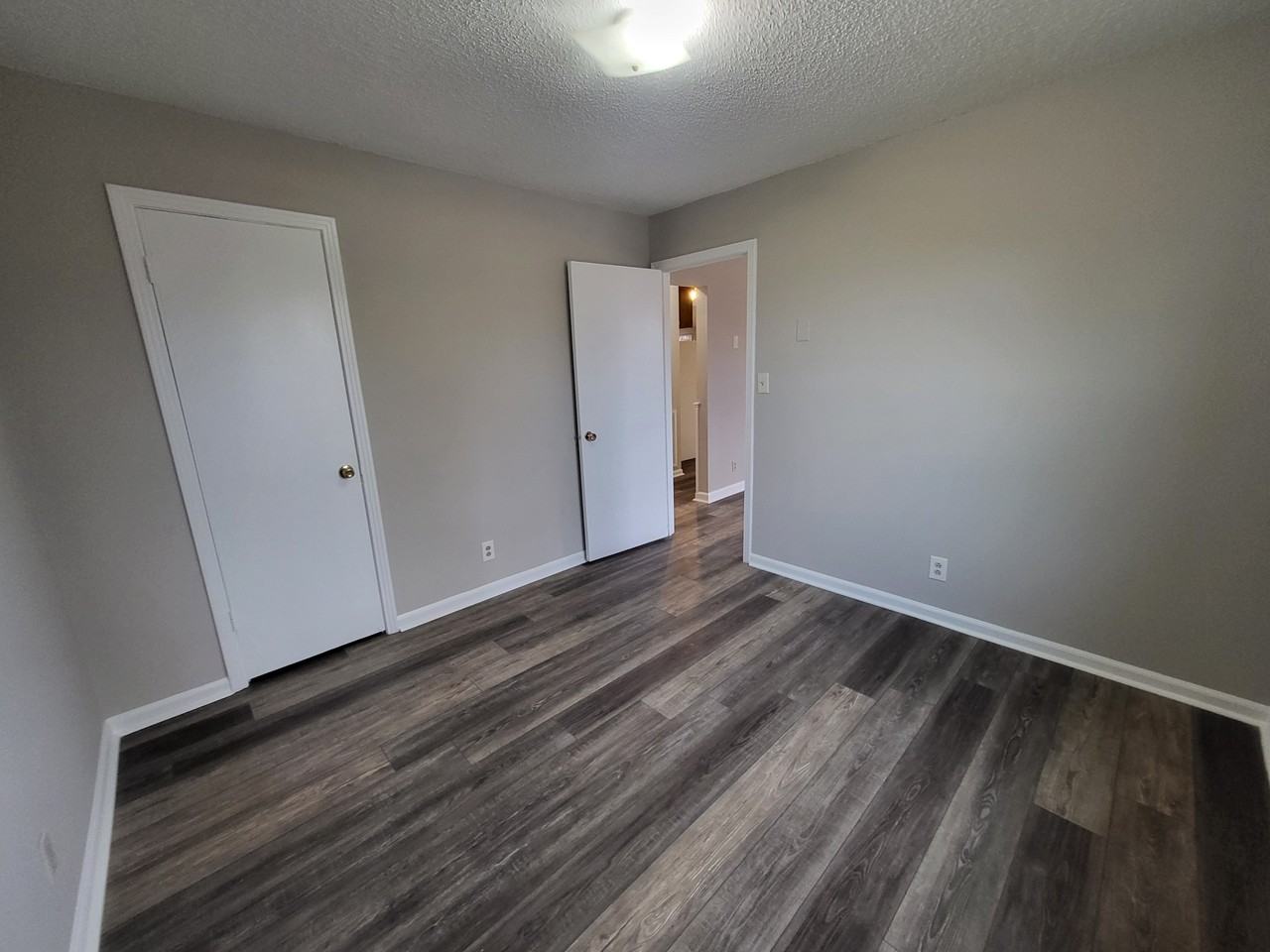802 - Photo 3 of 12