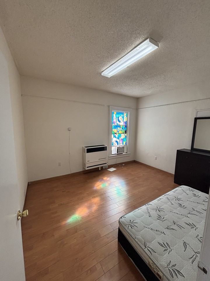 1238 S Hobart Blvd #1238 - Photo 3 of 13