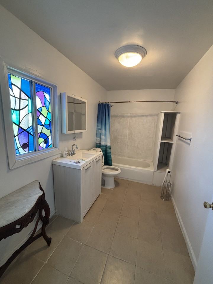1238 S Hobart Blvd #1238 - Photo 5 of 13