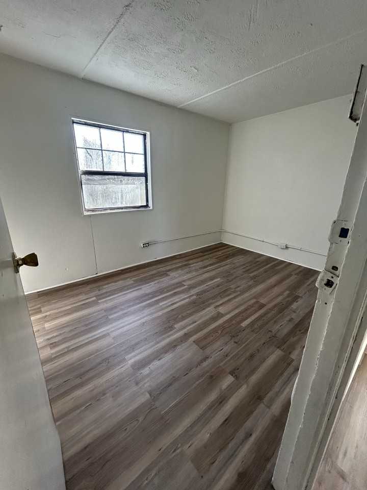 324 Old Valley Rd - Photo 5 of 8