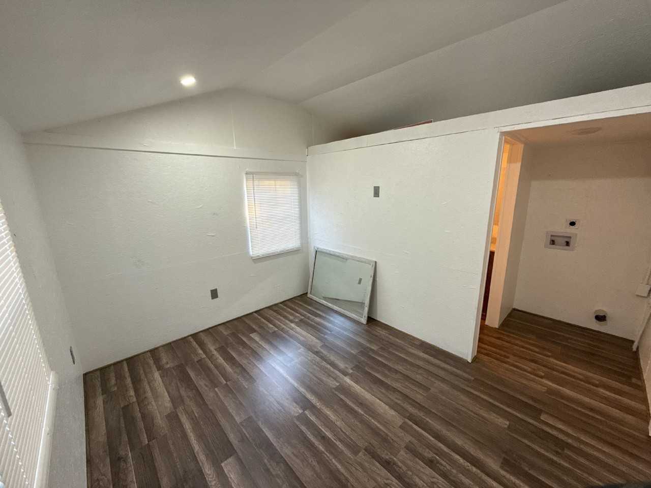 131 Tallie Ct - Photo 2 of 13