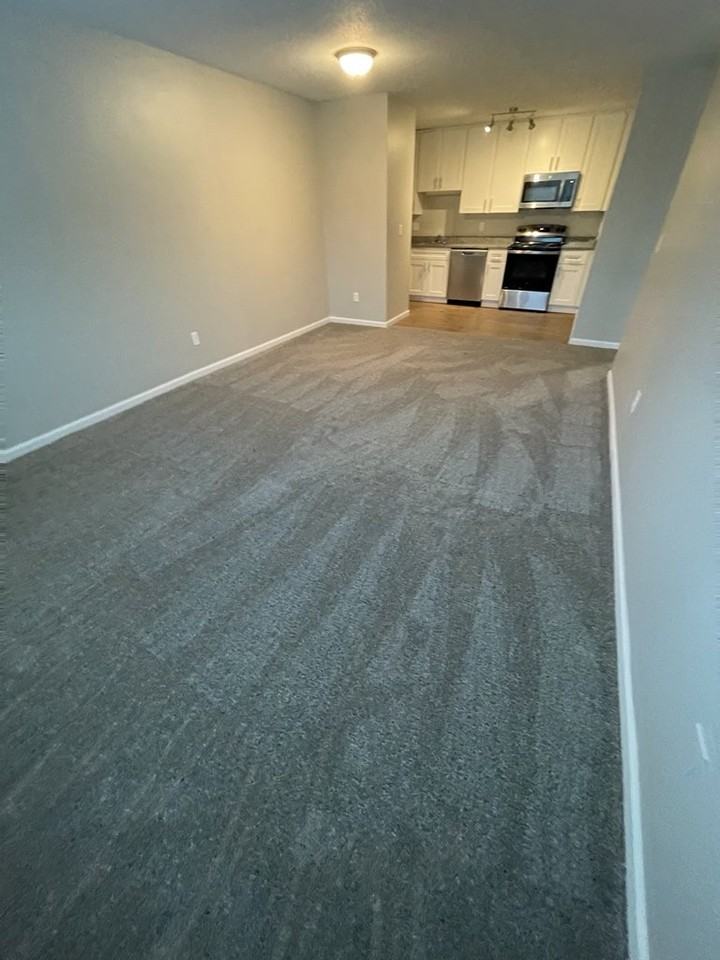 340 15th Ave W #225 - Photo 4 of 16