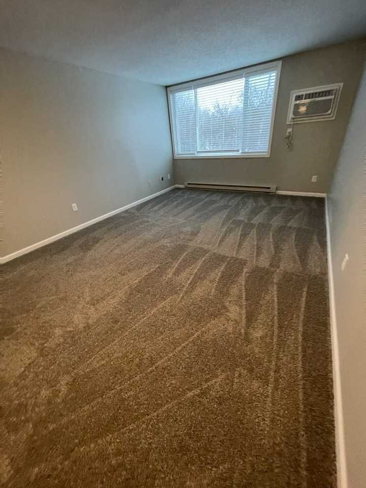 340 15th Ave W #225 - Photo 6 of 16