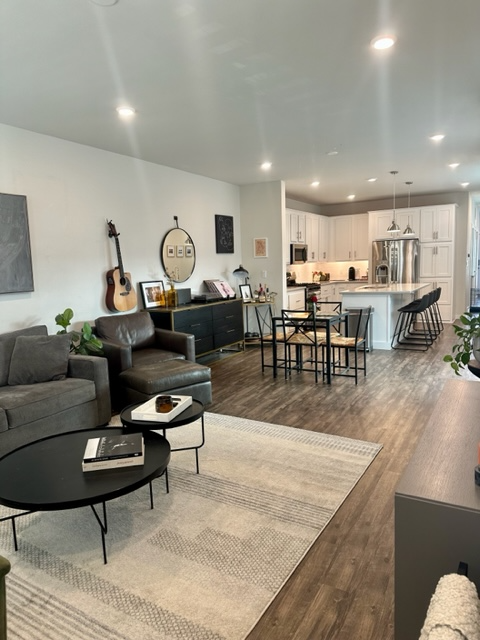 1767 Alton St - Photo 2 of 13