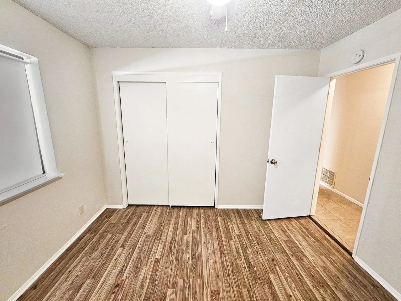 305 S Richmond Rd - Photo 5 of 18