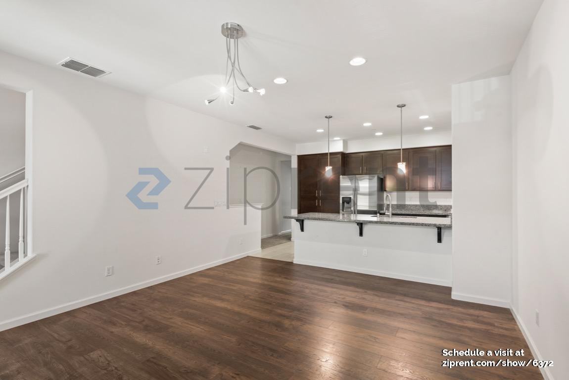 681 Fernleaf Dr - Photo 5 of 18