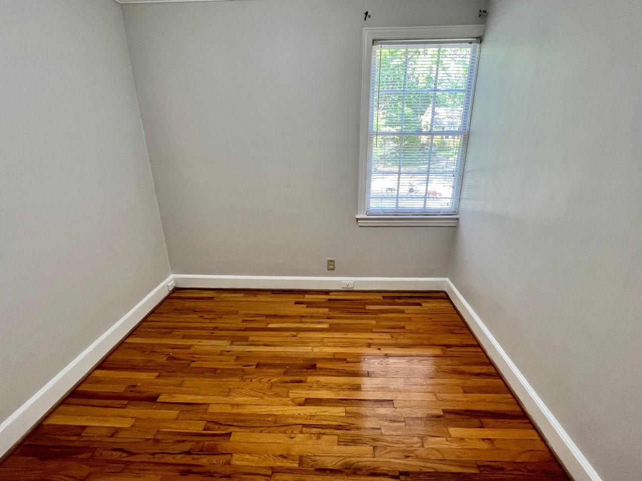 222 Ott Rd - Photo 5 of 12