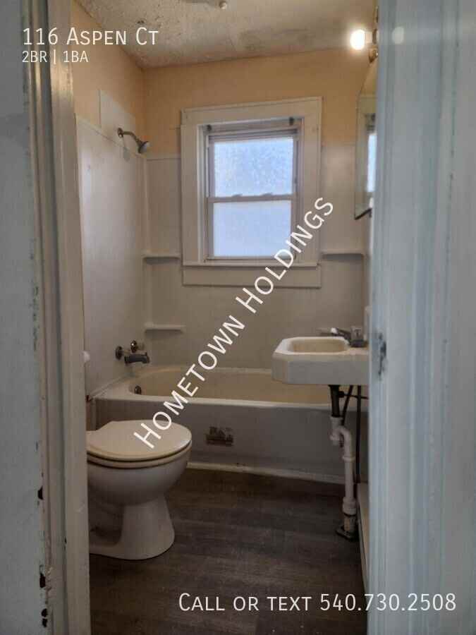 116 Aspen Ct - Photo 3 of 7