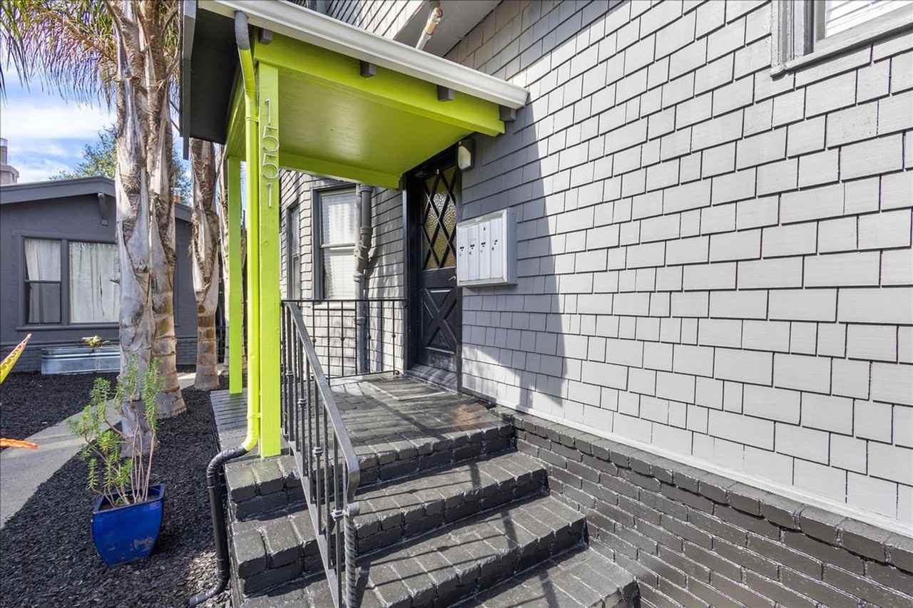 Saint Charles St 1551 - Photo 3 of 5