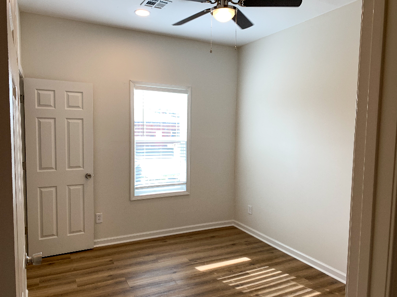 223 W 3rd St - Photo 4 of 12