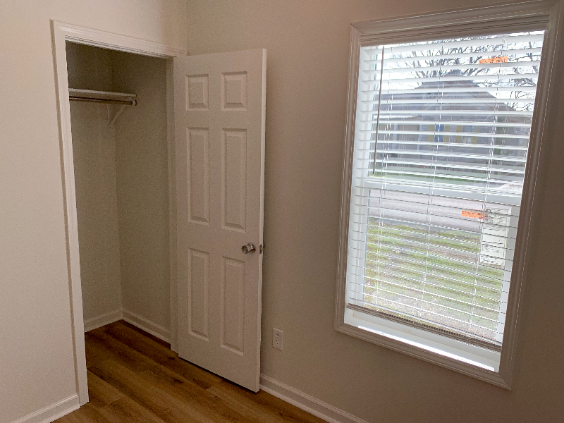 223 W 3rd St - Photo 5 of 12