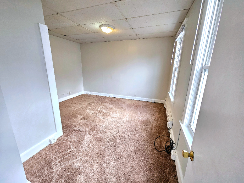 100 Nanticoke Ave #1 - Photo 5 of 12