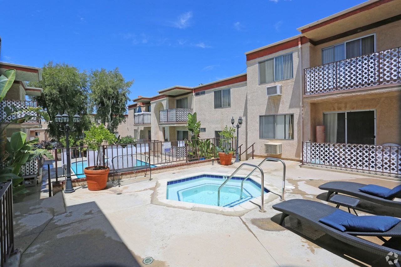 Commerce Terrace - Photo 7 of 10