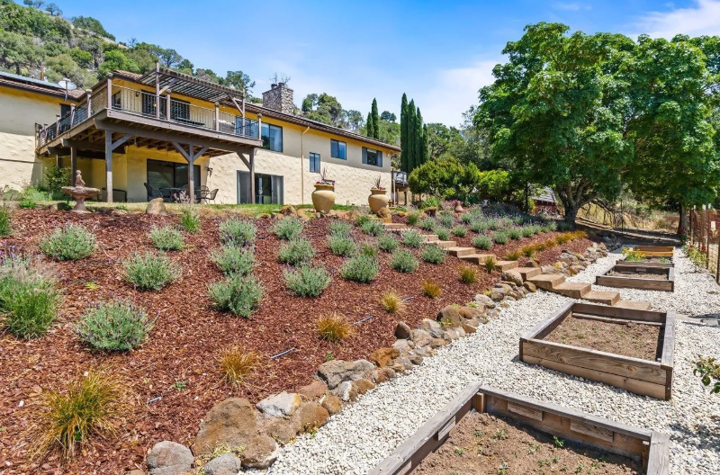 4084 Atlas Peak Rd - Photo 3 of 19