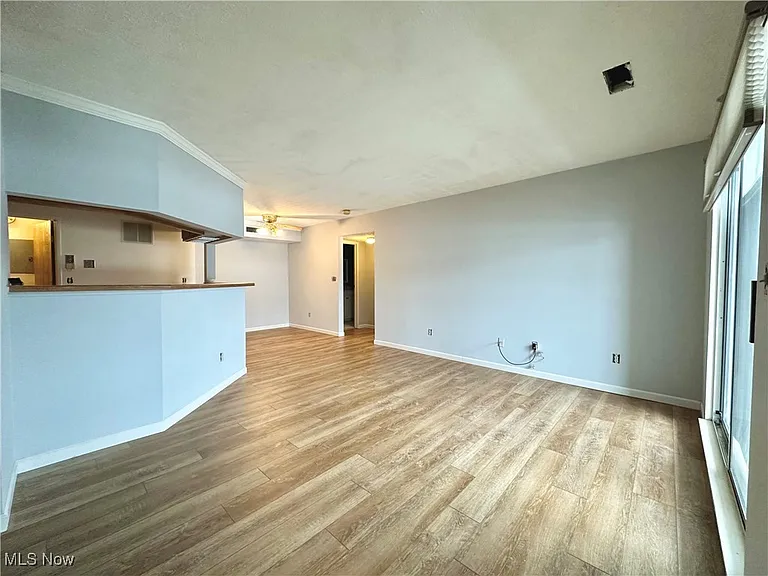 1150 Tollis Pkwy #315 - Photo 3 of 20