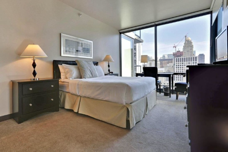 7 E Illinois St - Photo 7 of 17