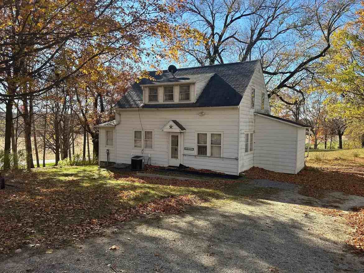 903 W Main St #NA - Photo 2 of 18