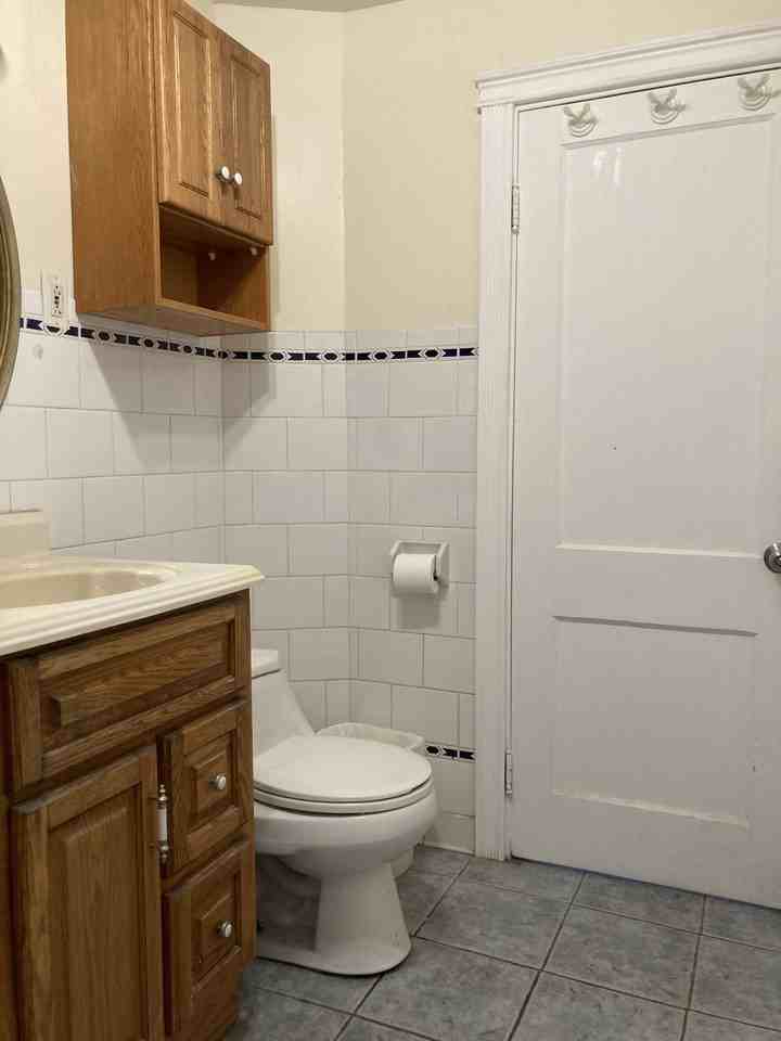 140 Presidents Ln #B1 - Photo 6 of 7