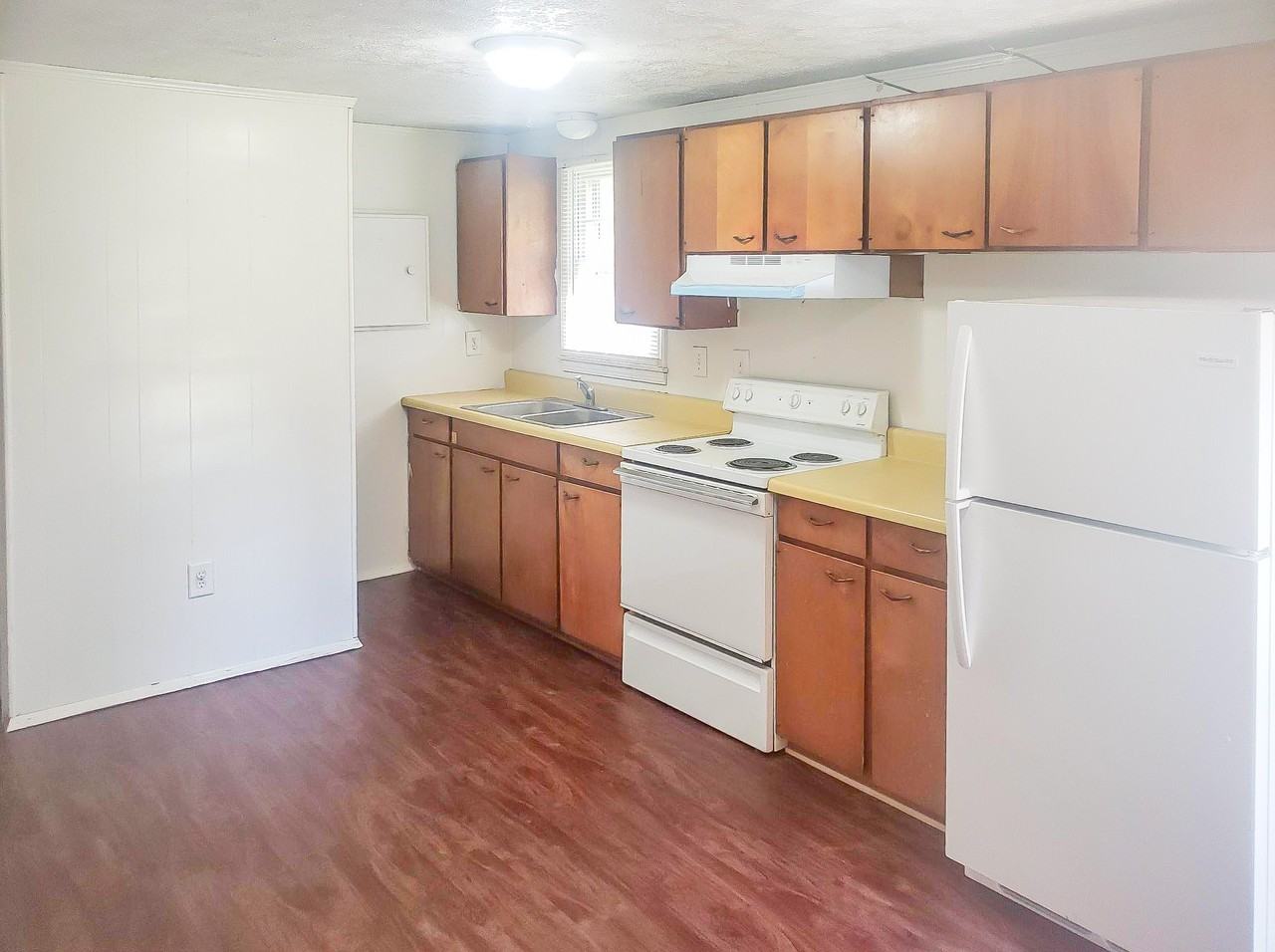 84 Washington St #NA - Photo 2 of 8