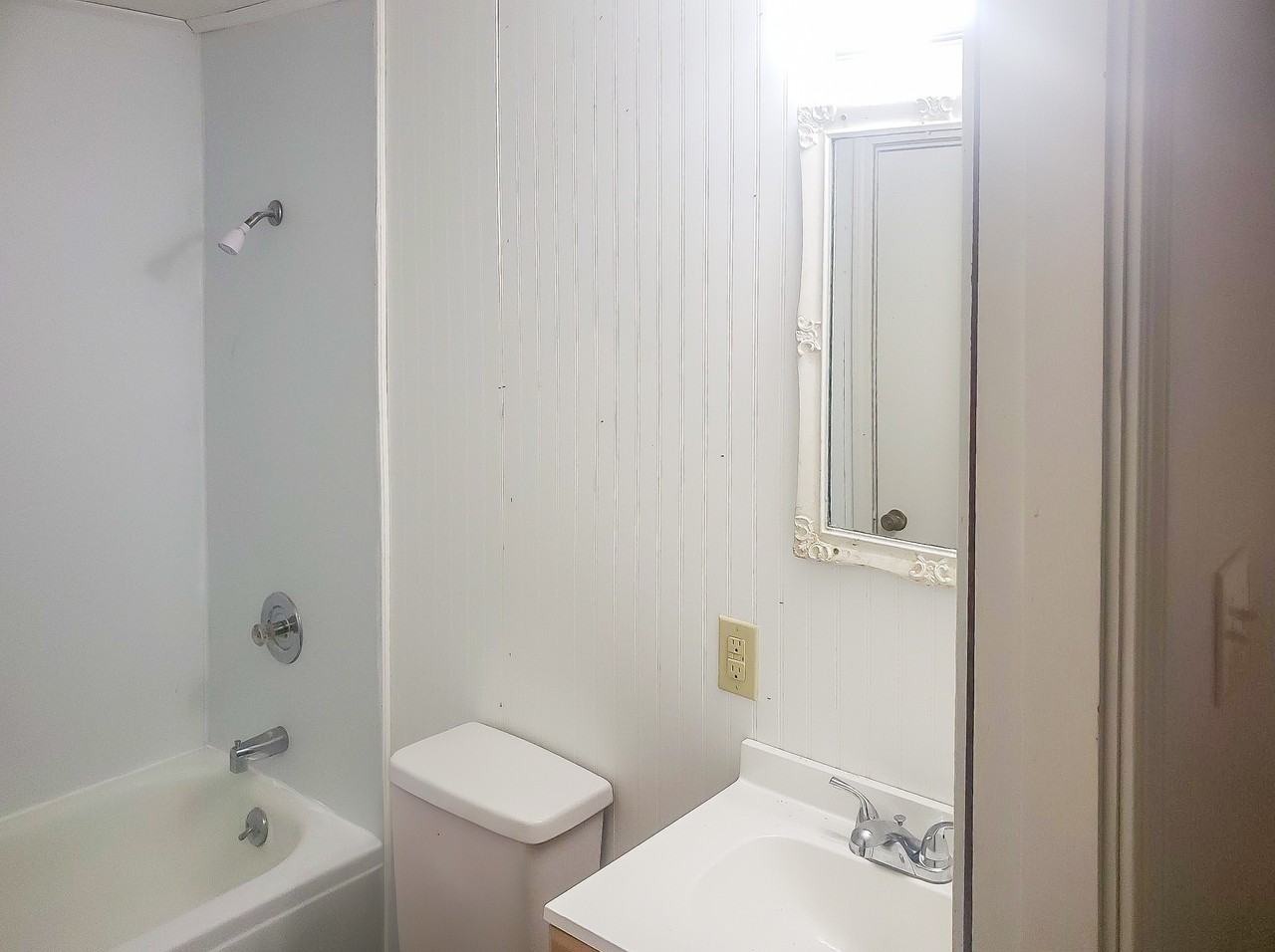 84 Washington St #NA - Photo 5 of 8