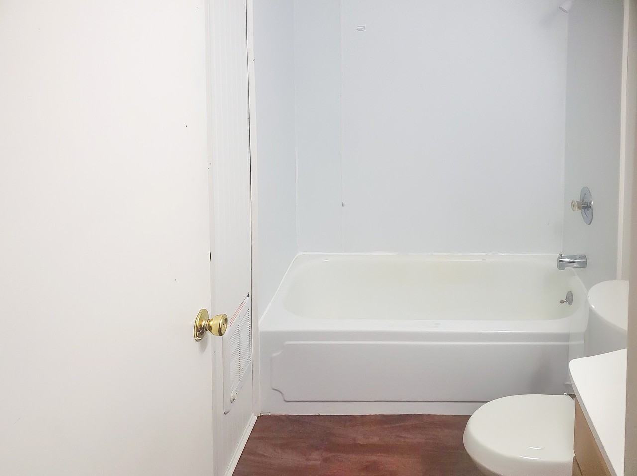 84 Washington St #NA - Photo 6 of 8